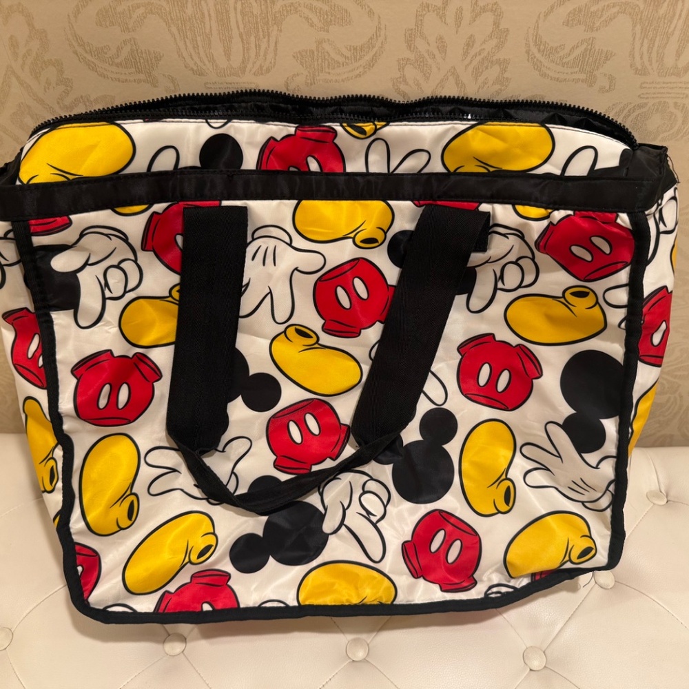 Fun Disney Mickey Mouse Bag - Picture 1 of 8